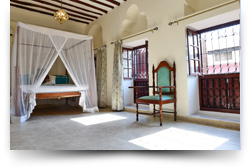 Maru Maru Hotel